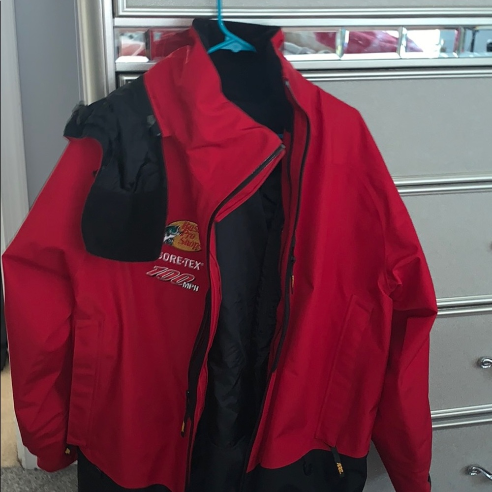 BASS PRO SHOP JACKET